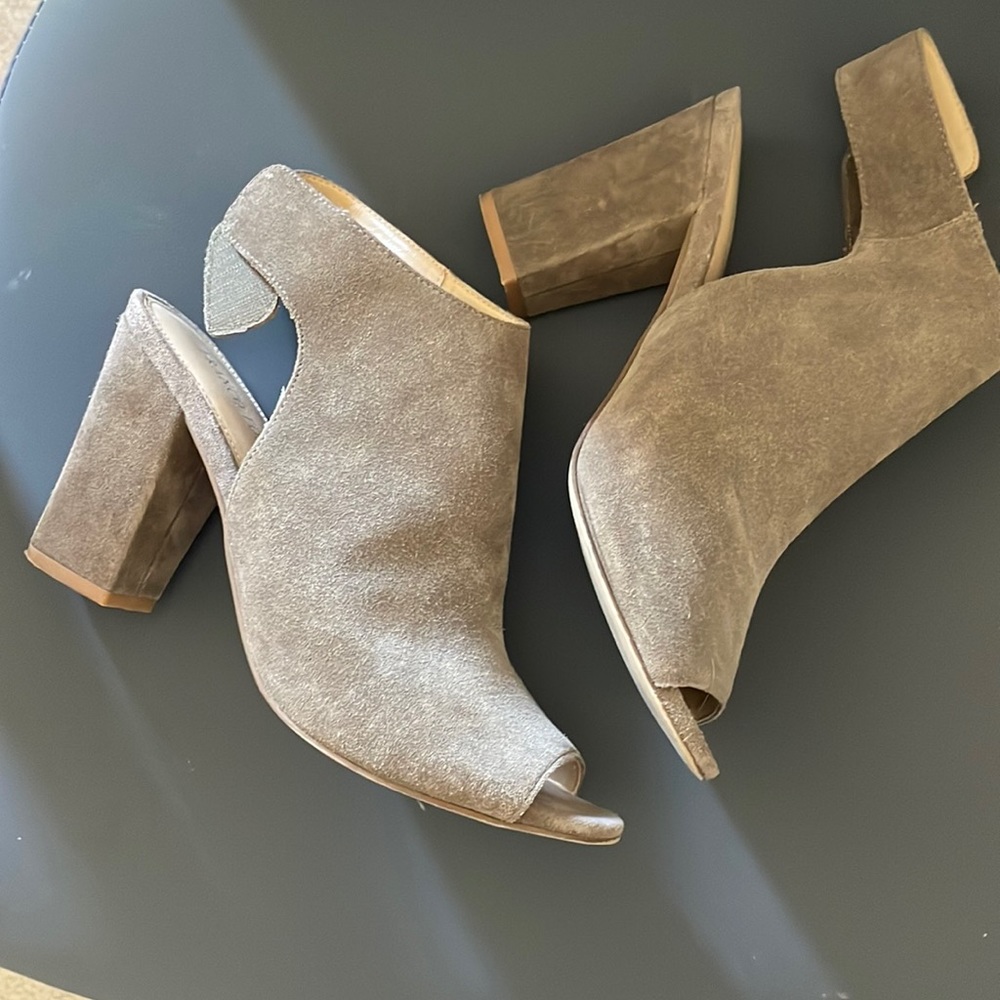 Size 10 Franco Fortini Suede Slides